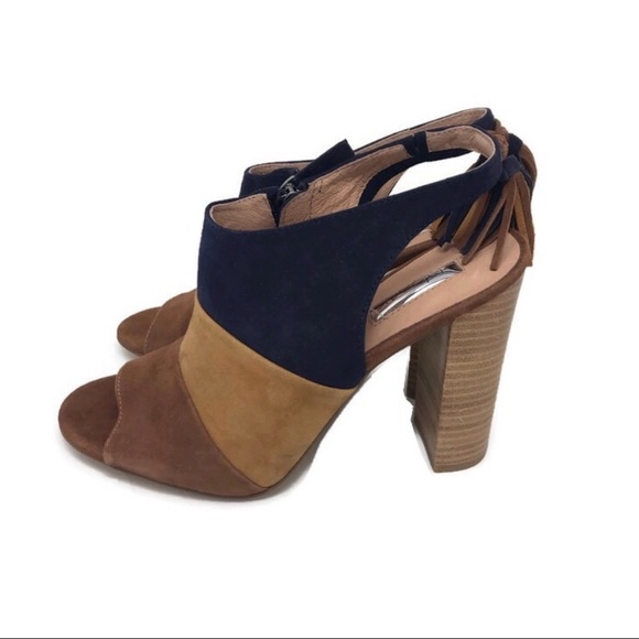 Halogen Shoes - HALOGEN Navy Camel Willow Heeled Sandals Size 9